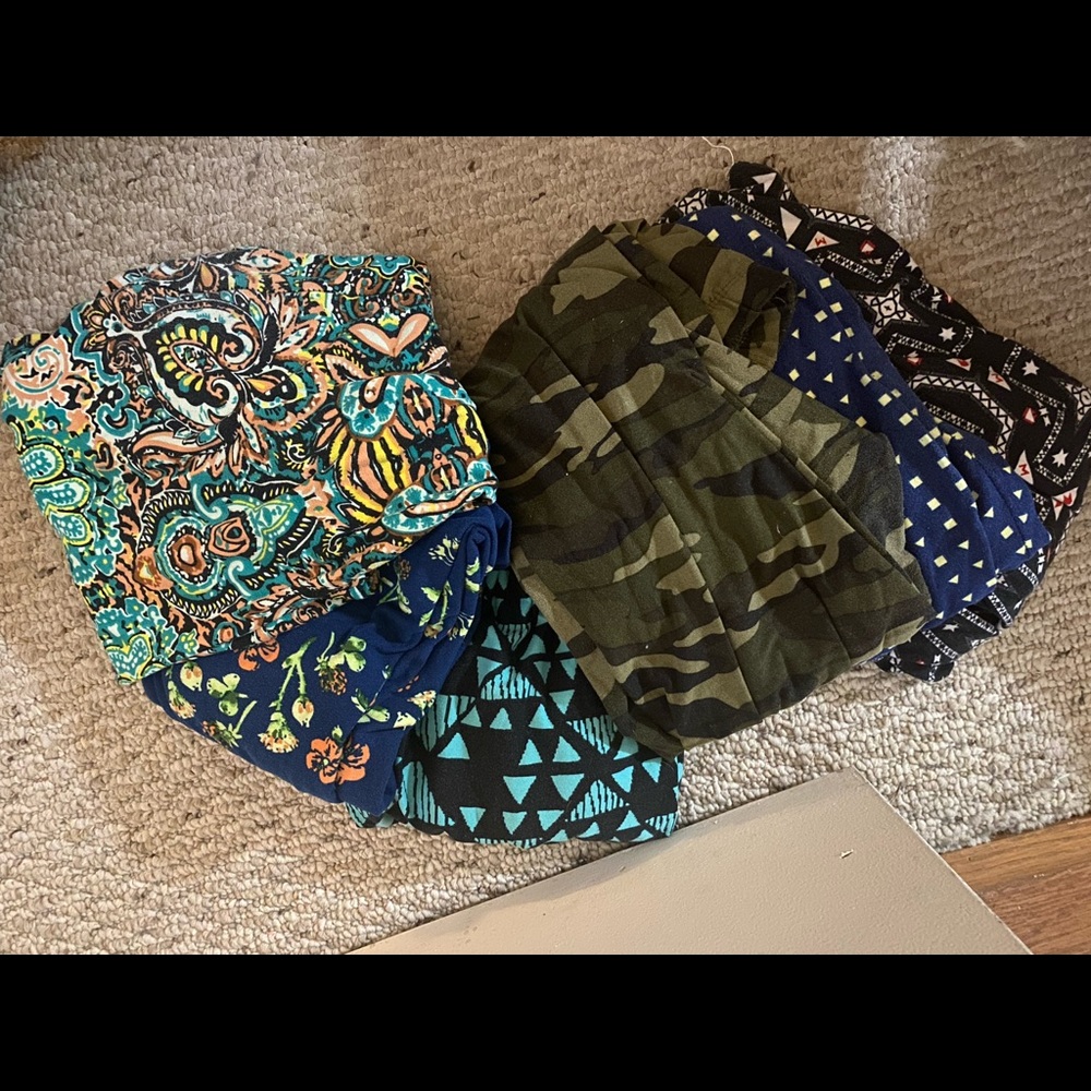 LuLaRoe buttery soft leggings.  Slightly worn.